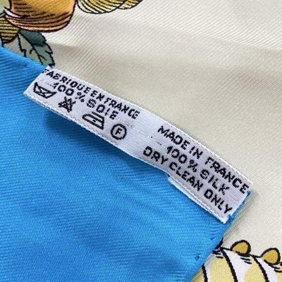 Auth HERMES Carre 90 - Light Blue Cream Multi Scarf - Picture 5 of 7